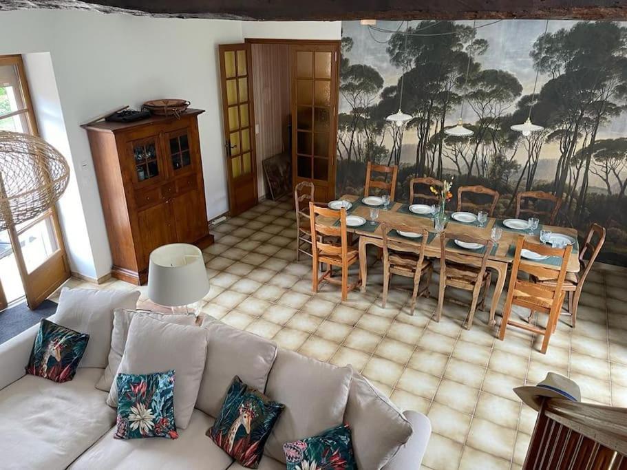 Maison Familiale La Vernelle ภายนอก รูปภาพ