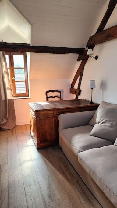 Maison Familiale La Vernelle ภายนอก รูปภาพ